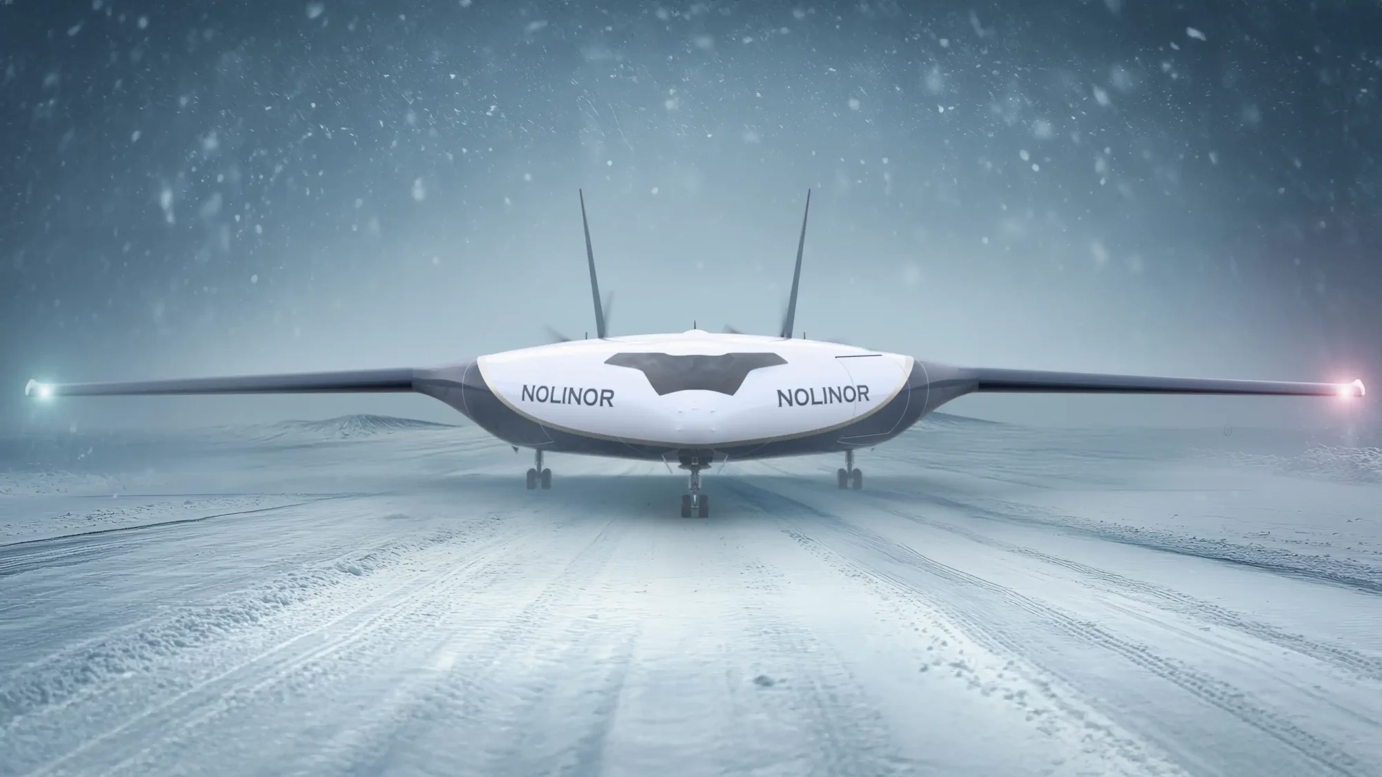 Un avion Natilus Kona se tient sur une piste enneigée, avec des ailes larges et un design aérodynamique. Le nom "NOLINOR" est visible sur le fuselage.